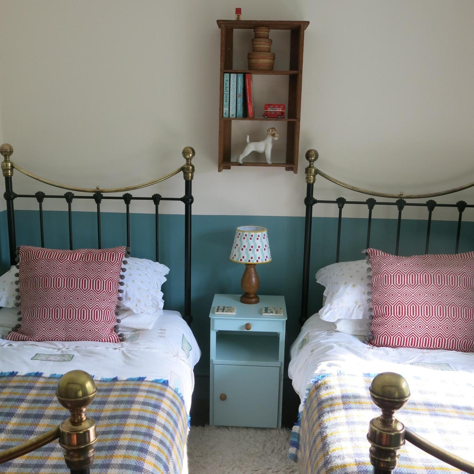 Characterful Cotswold Cottage 赛伦塞斯特 外观 照片